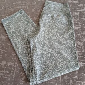 Cotton On Green and White Patterned Leggings